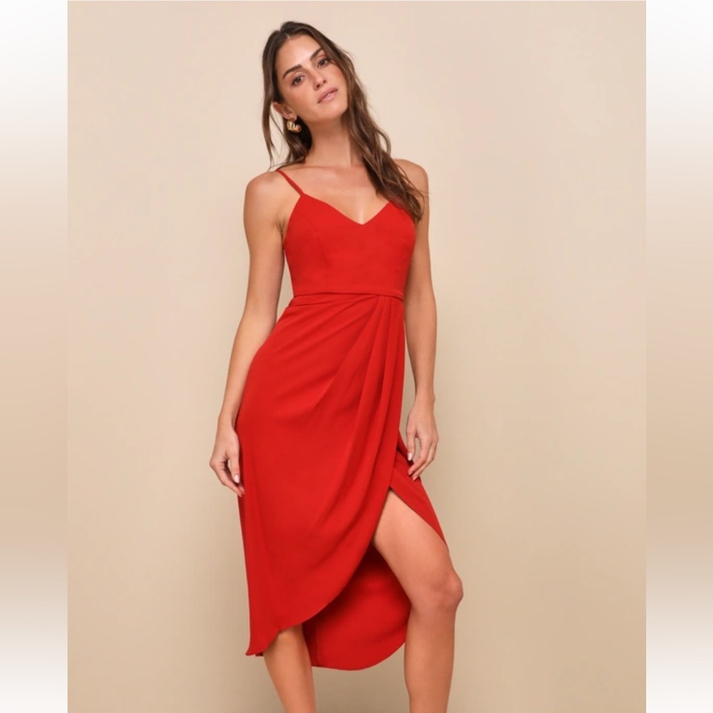 NWT Lulu’s Reinette rust red midi dress.